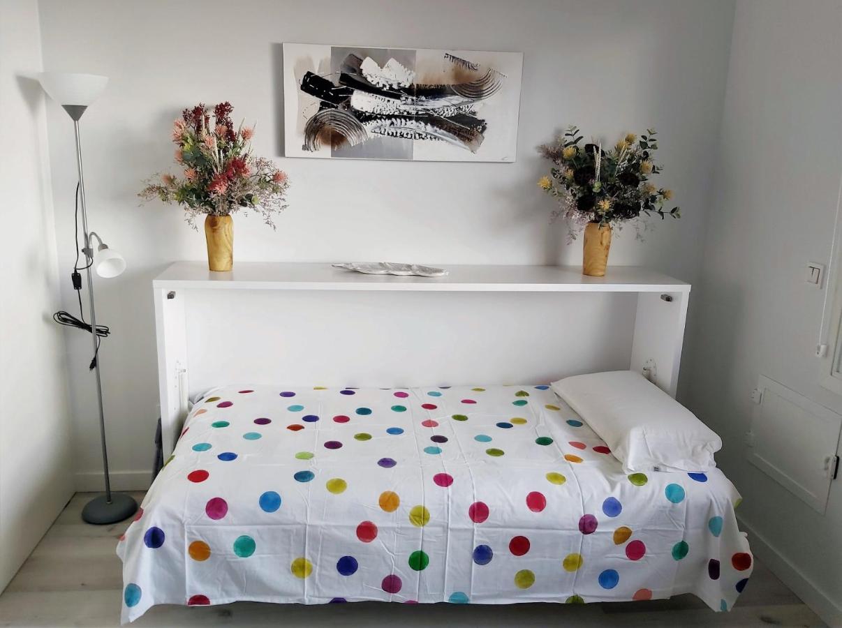 Appartement A Hendaye Avec Piscine Et A Cote De La Plage Esterno foto